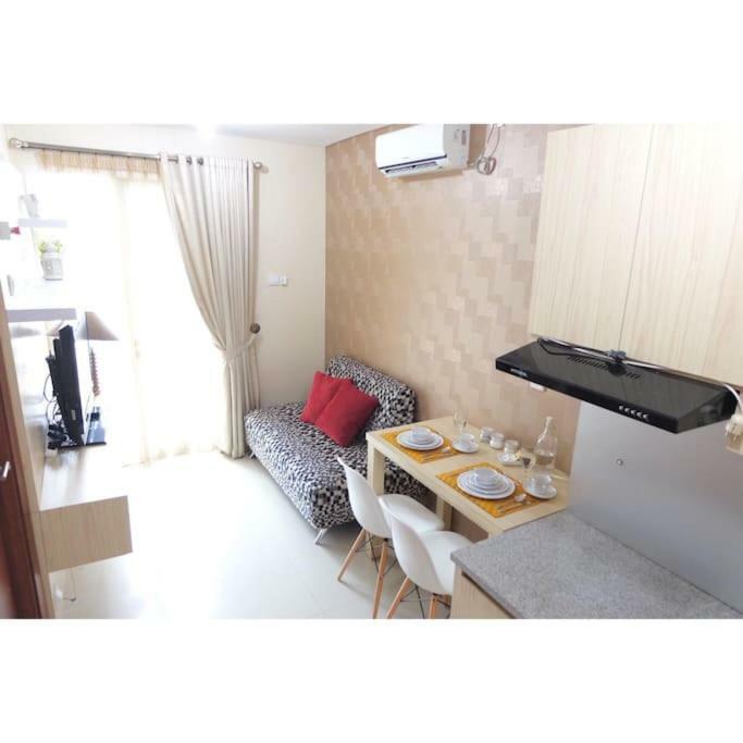 Premium One Bedroom At Woodland Park Residence Джакарта Екстериор снимка